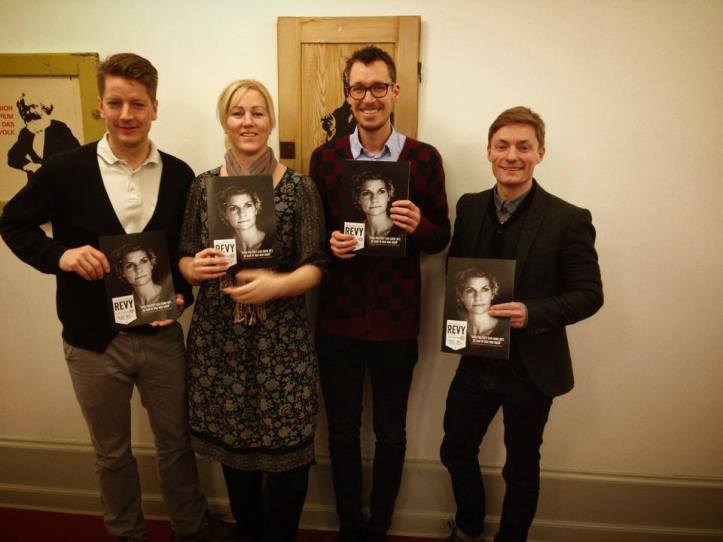 1526969_616225548451413_1198592706_n